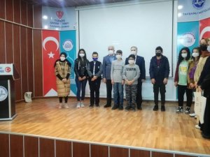 Müftü Aksoy, "Gençleri tahribattan kurtaracak seferberliği başlattık"