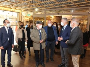 MGÜ’den tıp bayramına özel sergi