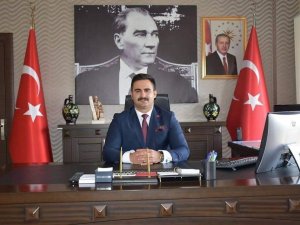 Kaymakam Ülkü, sağlık çalışanlarının günlerini kutladı