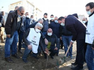Sağlık çalışanlarının ismi Sağlık Emekçilerine Saygı Anı Ormanında yaşatılacak