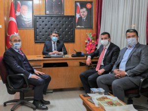 Başkan Işık Aslanapa’da