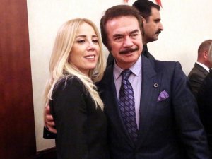 Orhan Gencebay’dan hemşehrisi Sibel Yıldırım’a büyük destek