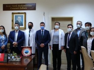 Kozan’da sağlık çalışanlarına moral ziyareti