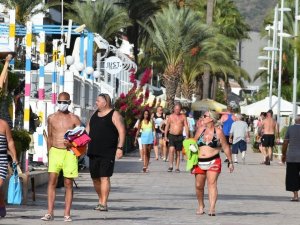 Marmarisli turizmciler çifte sevinç yaşıyor