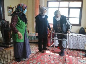 "Evde bakım" ekipleri yüzleri güldürüyor