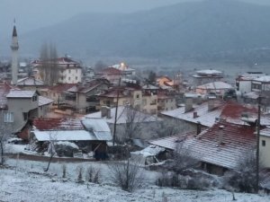 Mart karı Çameli’yi beyaze bürüdü