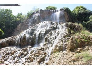 Güney Şelalesi Yeniden Eski Yerinde