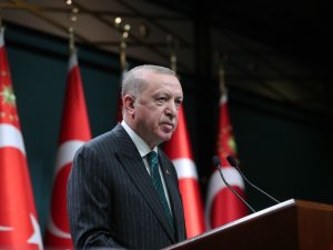 Cumhurbaşkanı Erdoğan: “İlk seri üretim araçları 2022 yılı sonunda banttan indirmeyi arzu ediyoruz”