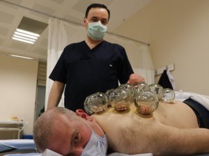 Bu hastanede 5 bin yıllık tedavi yöntemleri yeniden canlandı