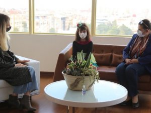 Başkan Çerçioğlu, piyano yeteneği Sagut’u ağırladı