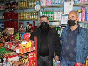 Adına türkülerin yazıldığı ’Bakkal amca’ yok oluyor