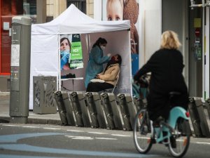 Fransa’da Ekim’den bu yana en yüksek günlük vaka