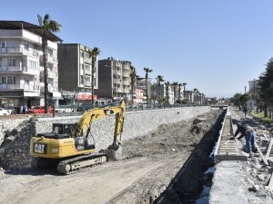 Söke çayı ıslah çalışmaları devam ediyor