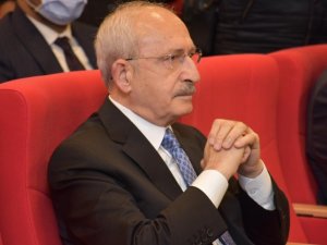 CHP lideri Kılıçdaroğlu: "Biz siyasi partilerin kapatılması, siyasi partilerin sonlandırılması gibi bir süreci bırakmak zorundayız"