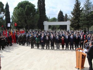 Çanakkale Zaferinin 106. yıldönümünde şehitler unutulmadı