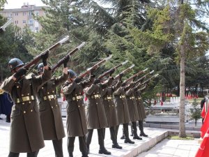 Çanakkale Zaferi’nin 106. yılında tüm şehitler anıldı