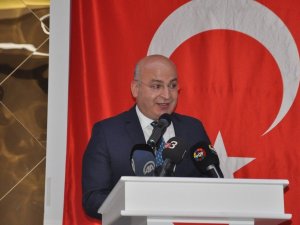 Trafiğin başındaki en yetkili isim ölümlü trafik kazaları oranlarını açıkladı