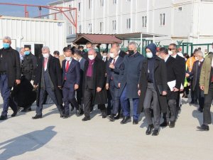 Şentop: "Anayasamızda parti kapatma var"