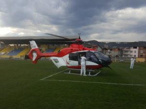 Korona hastası ambulans helikopterle Trabzon’a sevk edildi