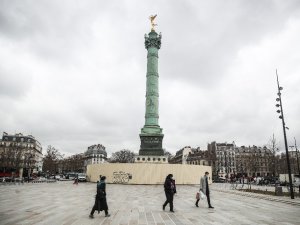 Fransa’da son 24 saatte 34 bin 998 yeni vaka