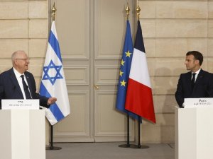 Macron: “İran sorumlu davranmalı ve nükleer anlaşmaya geri dönmeli”