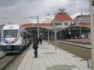 Basmane Tren Garı seferlere başlıyor