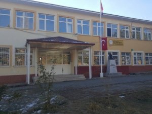 Tokat’ta, 4 okul ve 1 YİBO’da yüz yüze eğitime korona engeli