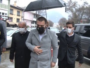 Abdulhamid Han’ın torunu, Bursa’da dedelerinin türbelerini ziyaret etti