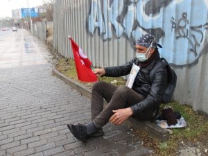 Adalet aramak için Gaziantep’ten Ankara’ya yürüdü