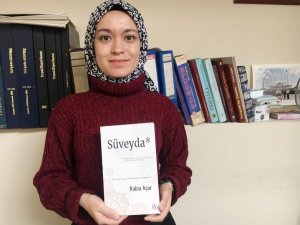 Hemşirelik bölümü öğrencisinden kitap