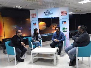 Pandemi döneminde ünlü oyunculardan geleceğin sinemacılarına online eğitim