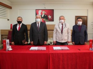 Başkan Atay’dan lise öğrencilerine destek