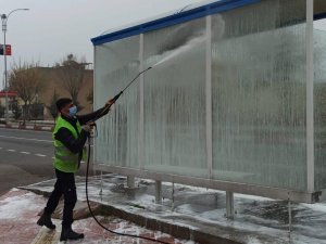 Siirt Belediyesi vatandaşların ortak kullanım alanlarını temizledi