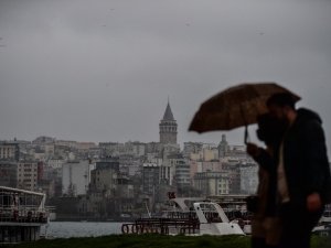 İstanbul’da dolu yağışı etkili oldu