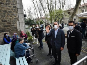 Beyoğlu’nda ‘Yaşlılara Saygı Haftası’ seferberliği