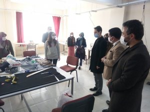 Altıntaş’ta ’’Moda tasarım’’ kursu