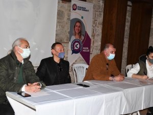 Kuşadası Kent Konseyi Olağan Genel Kurulunu yaptı