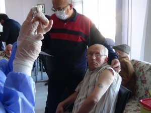 Burdur’da 70 bin 64 kişi CoronaVac aşısı oldu