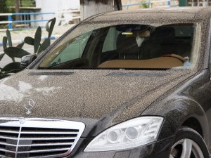 Bodrum’a çamur yağdı, oto yıkamacılarda yer kalmadı