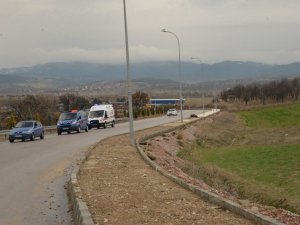 Gediz’de kaldırım yenileme çalışmaları