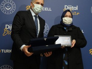 Turkcell tarafından hayata geçirilen “Dijital Bahar” projesi tanıtıldı