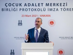 Bakan Gül: “Şiddetin küçüğü büyüğü olmaz, o kapıya gelen kadın bir sonraki güne emin ve emniyet içinde başlamalıdır”