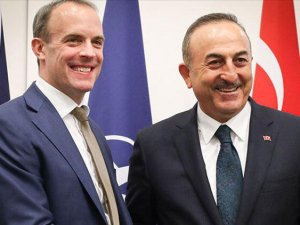 Bakan Çavuşoğlu, İngiltere Dışişleri Bakanı Raab ile görüştü