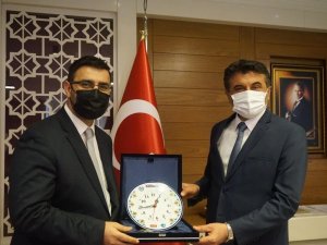 Sarıgöl Belediyesi’nde imzalar şirket personelleri için atıldı