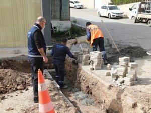 İki yılda 14 bin 250 metre yağmur suyu hattı döşendi