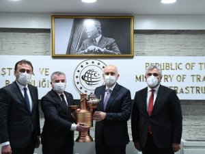 Havza-Vezirköprü karayolu ve Bekdiğin OSB görüşüldü