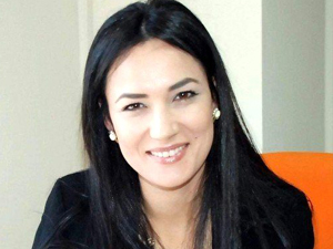 Eski 'Türkiye Güzeli' Sarıbaş AK Parti MKYK üyesi oldu!