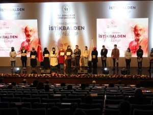 “İstiklal Şairimize İstikbalden Mektup Yarışması” ödül töreni gerçekleştirildi