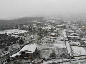 İstanbul’da kar yağışı havadan görüntülendi