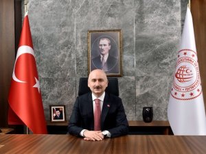 Bakan Karaismailoğlu: “Haberleşmedeki operatör gelirleri yüzde 15,6’lık artışla 77,1 milyar TL’yi geçti”